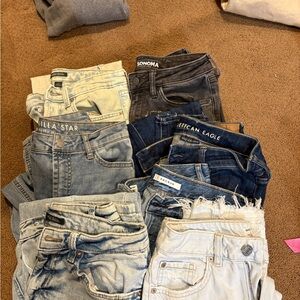 Seven pairs of Junior jeans. Size 2-4
